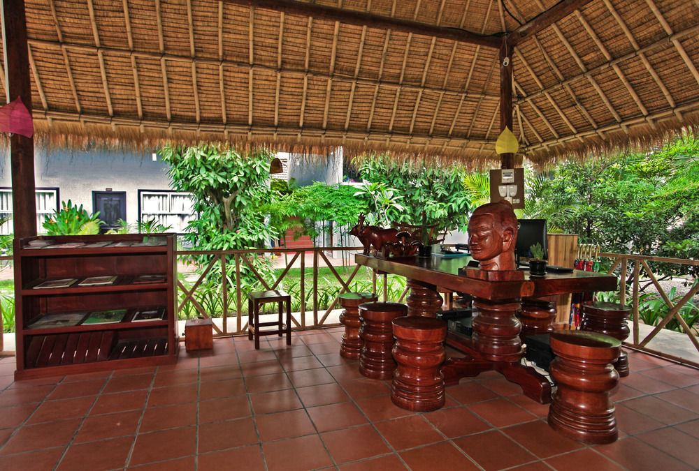 Reveal Angkor Hotel Siem Reap Exteriör bild