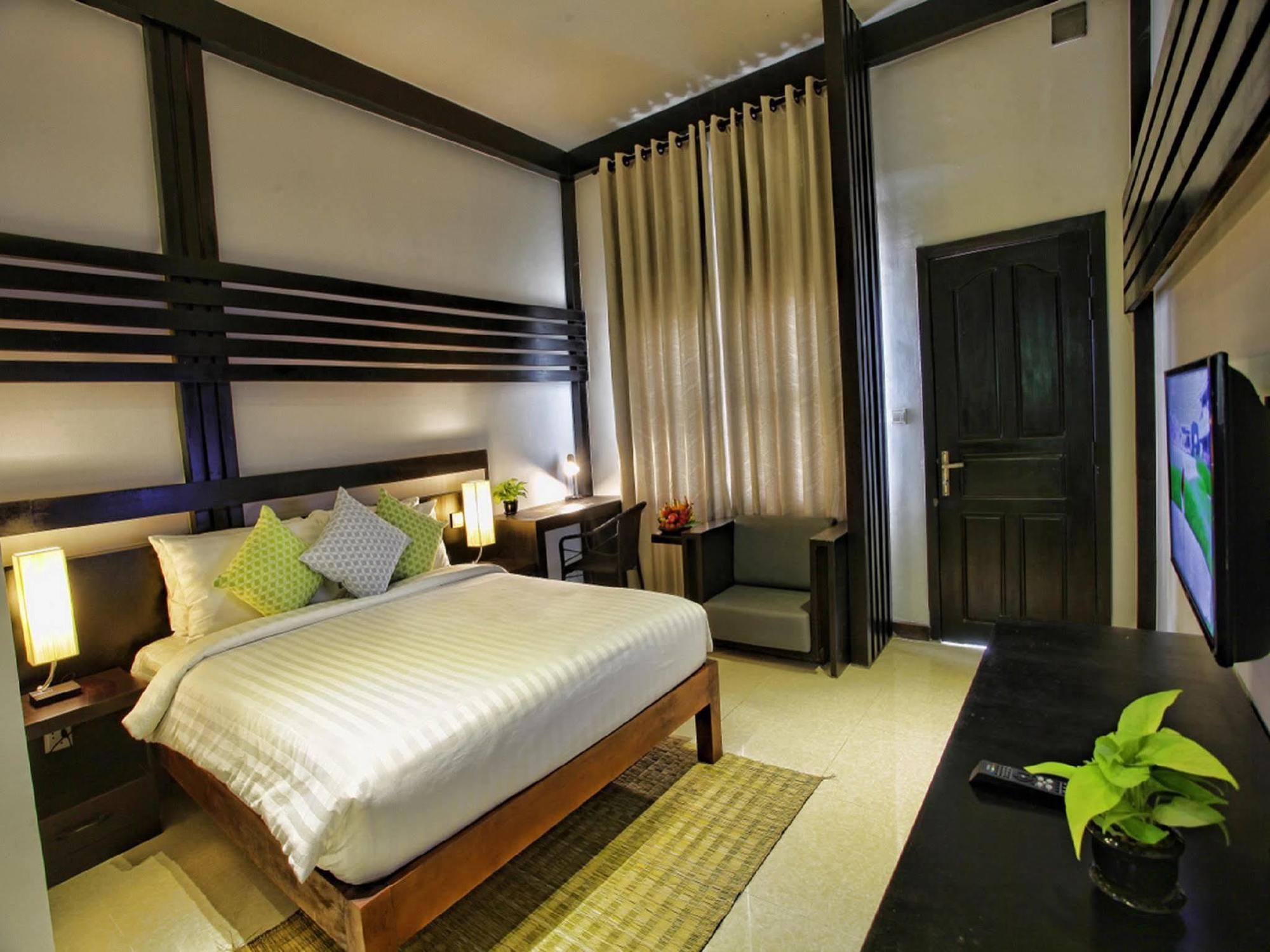 Reveal Angkor Hotel Siem Reap Exteriör bild