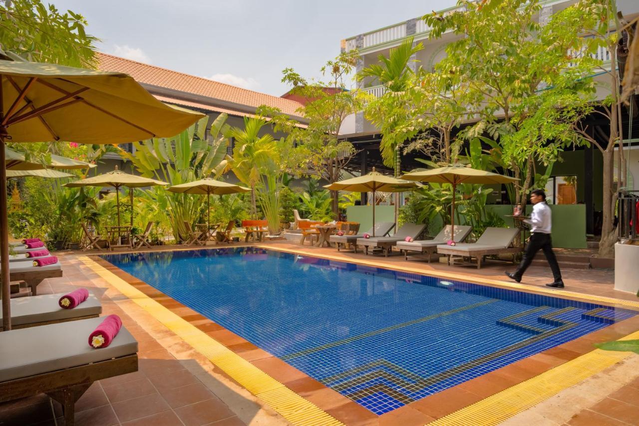 Reveal Angkor Hotel Siem Reap Exteriör bild