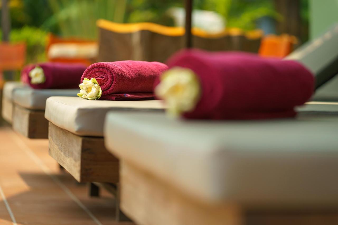 Reveal Angkor Hotel Siem Reap Exteriör bild